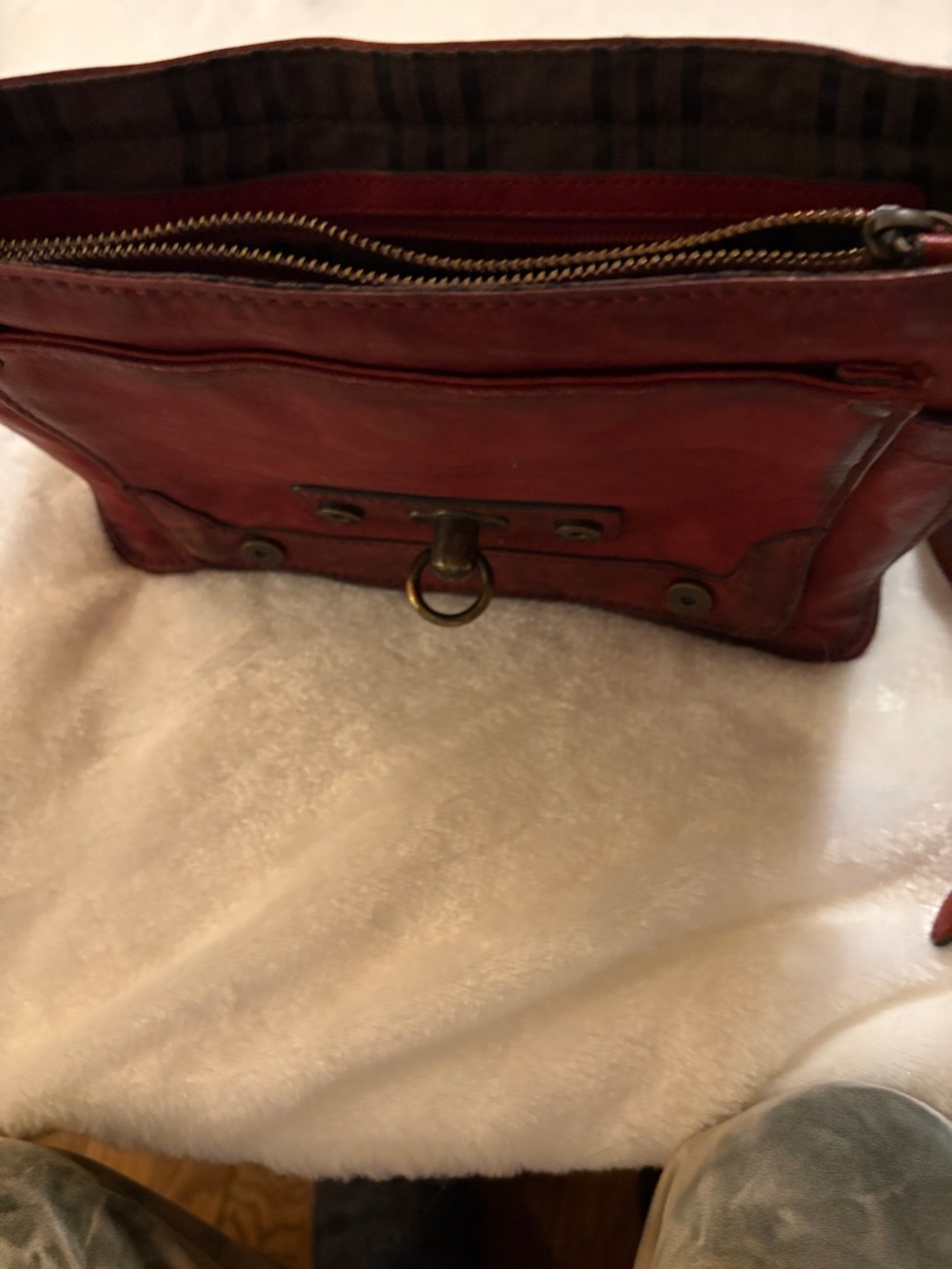 Frye vintage handbag. Excellent condition. May have used 3 times - Picture 8 of 8